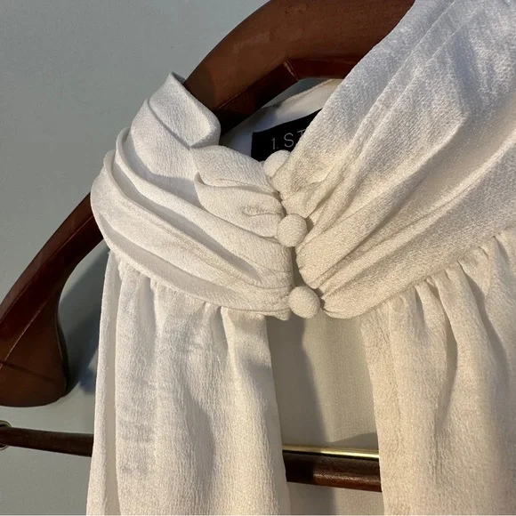 NWOT 1.STATE Halter Neck Rumple Hammered Satin Top - Picture 4 of 12